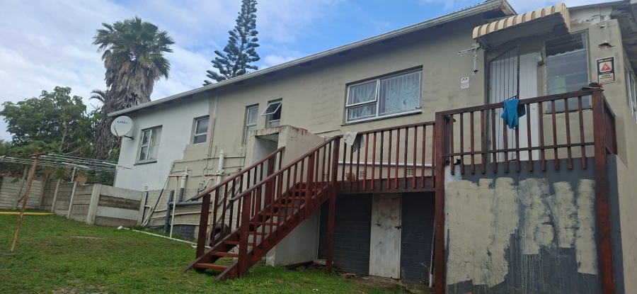 3 Bedroom Property for Sale in Summerpride Eastern Cape
